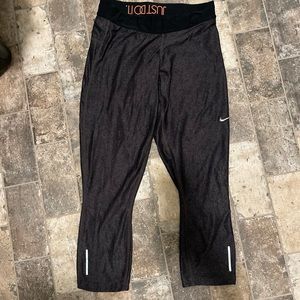 Nike Capri pants